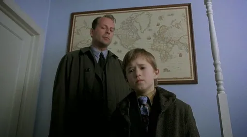 Кадр из фильма «Шестое чувство» / The Sixth Sense (1999)