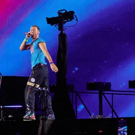 Мировое турне Coldplay стало самым прибыльным в истории рок-музыки. Коллектив собрал $945,7 млн