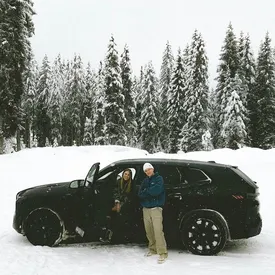 BMW поделился в соцсетях видео, на фоне которого играет песня на русском языке с оскорблениями и матами BMW поделился в соцсетях видео, на фоне которого играет песня на русском языке с оскорблениями и матами
