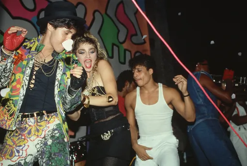 Мадонна с друзьями на дискотеке в Нью-Йорке