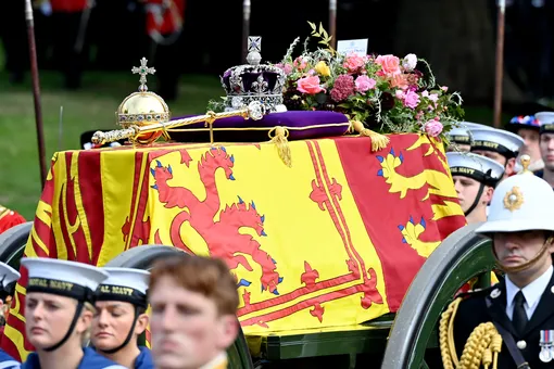 Режиссеры прямой трансляции похорон Елизаветы II удостоились премии BAFTA