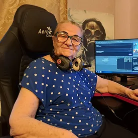 77-летнюю стримершу из России номинировали на международную премию NNYS