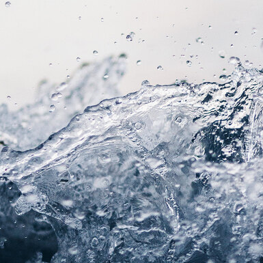 С чистого лица: что такое мицеллярная вода и зачем она нужна мужчинам