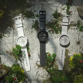 Последняя уникальная разработка Swatch — часы из биокерамики