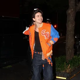 Тимоти Шаламе стал самым высокооплачиваемым молодым актером в Голливуде, получив аванс $25 млн Тимоти Шаламе стал самым высокооплачиваемым молодым актером в Голливуде, получив аванс $25 млн