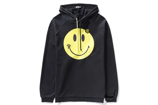 С улыбкой: Raf Simons и Smiley выпустили совместную коллекцию