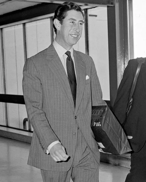 ЗаголовокОписаниеCharles Prince Of Wales Leaving London's Heathrow Airport For America In 1982.