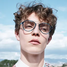 Раф Симонс создал первую коллекцию очков для Calvin Klein Раф Симонс создал первую коллекцию очков для Calvin Klein