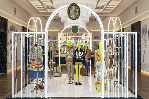 В кинотеатре «Художественный» открылся поп-ап-магазин Gucci