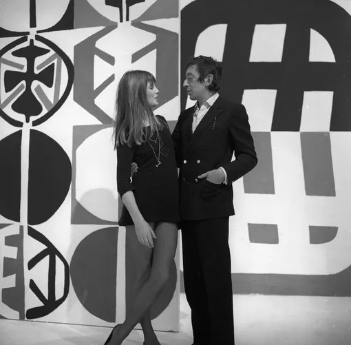 Jane Birkin and Serge Gainsbourg in the entertainment program «"Four time"» presented by Michel Drucker. (Photo by )
