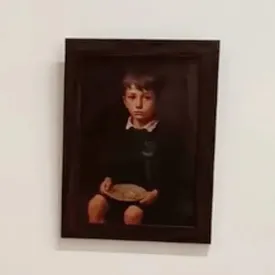 Художник принес в музей картину, созданную нейросетью, и повесил ее там. Мимо нее прошли сотни посетителей