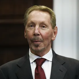 Cооснователь Oracle обогнал Илона Маска и стал богатейшим человеком в мире Cооснователь Oracle обогнал Илона Маска и стал богатейшим человеком в мире
