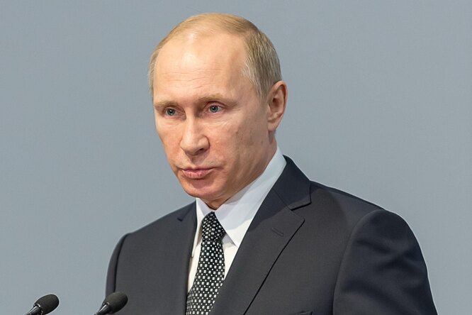 Владимир Путин поручил ужесточить наказание за пытки и проанализировать закон об «иноагентах» Владимир Путин поручил ужесточить наказание за пытки и проанализировать закон об «иноагентах»