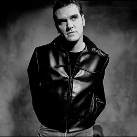 Моррисси продает все свои права на The Smiths