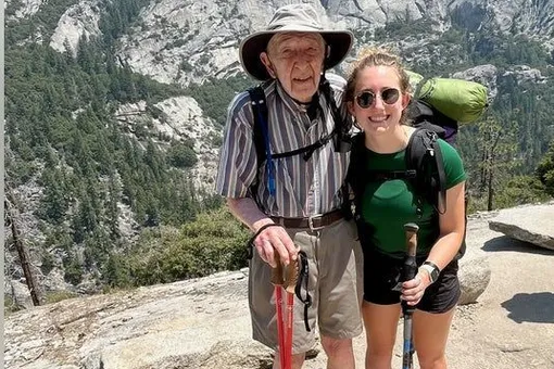 93-летний американец взобрался на скалу высотой 2,7 км над уровнем моря