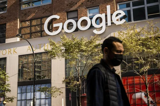 Суд впервые оштрафовал Google за отказ локализовать данные россиян на территории РФ. Компания должна выплатить 3 миллиона рублей