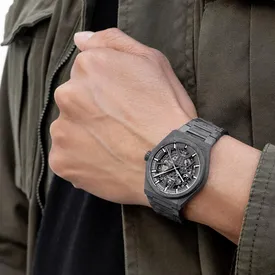 Zenith представили часы, полностью выполненные из углеродного волокна
