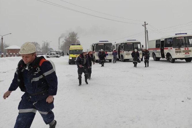 При аварии на шахте в Кузбассе погиб 51 человек При аварии на шахте в Кузбассе погиб 51 человек