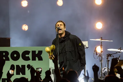 LONDON, ENGLAND — JUNE 06: Liam Gallagher performs at the World Premiere of «Liam Gallagher: As It Was» at Alexandra Palace on June 6, 2019 in London, England. (Photo by