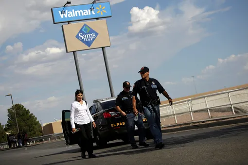 20 человек погибли при стрельбе в супермаркете Walmart в Техасе
