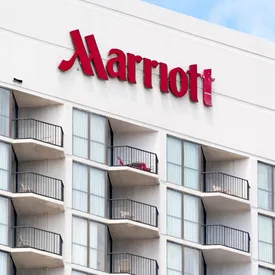 Сеть отелей Marriott назвала Тибет и Тайвань отдельными странами в анкете. Китай заблокировал их сайт Сеть отелей Marriott назвала Тибет и Тайвань отдельными странами в анкете. Китай заблокировал их сайт