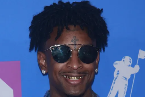 В США задержали рэпера 21 Savage. Он нелегально находился на территории страны