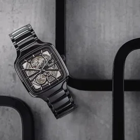 Детали цвета родия в новых часах Rado Детали цвета родия в новых часах Rado