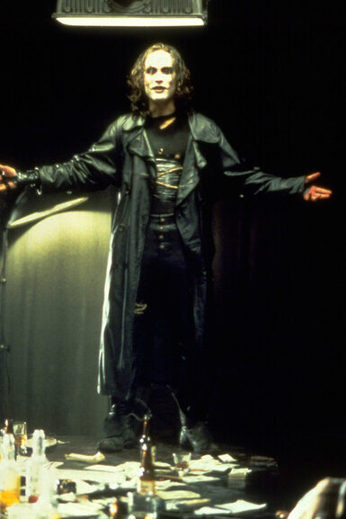 Имя ему – Ворон: как умер и обрел вечную жизнь Брэндон Ли Имя ему – Ворон: как умер и обрел вечную жизнь Брэндон Ли