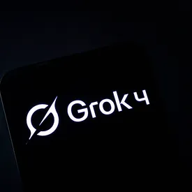 Более 370 тысяч диалогов пользователей с чат-ботом Grok Илона Маска попали в открытый доступ