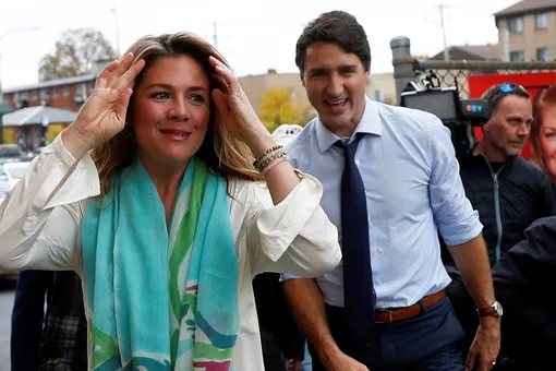 Премьер-министр Канады Трюдо самоизолировался. У его жены обнаружились признаки коронавируса, она сдает анализы