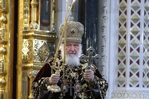 «Буквально впадают в безумие»: патриарх Кирилл заявил о потере жизненных ориентиров у молодого поколения на фоне протестов