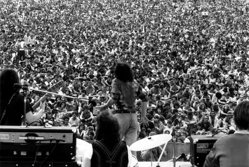 Event Date: 8/25/1969 Cocker took the stage on the third and final day of the music concert in upstate New York and played five songs. Фото: Don Hogan Charles/The New York Times Photo Archives/East News