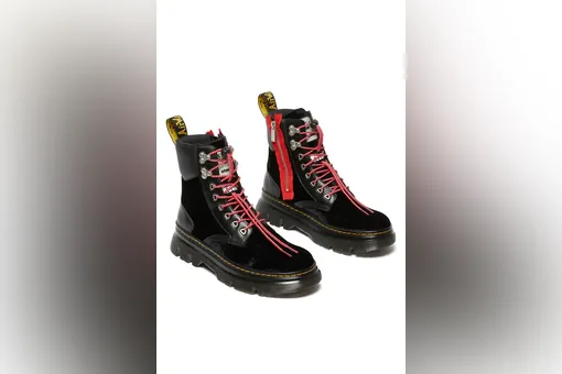 Dr. Martens и японский концепт-стор atmos выпустили совместную пару ботинок в стиле аниме