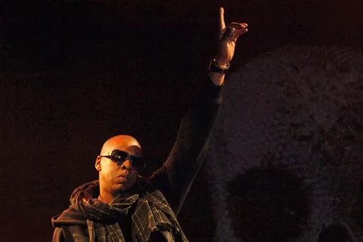 Jay-Z остается самым богатым музыкантом в мире. Forbes оценивает его состояние в $2,6 млрд Jay-Z остается самым богатым музыкантом в мире. Forbes оценивает его состояние в $2,6 млрд