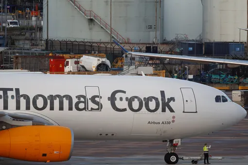 Старейший в мире туроператор Thomas Cook прекратил работу. Крах компании затронул 600 тысяч человек