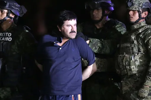 Суд США приговорил наркобарона Эль Чапо к пожизненному сроку