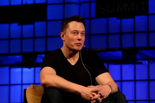 «Я приму решение по результатам опроса»: Илон Маск спросил пользователей твиттера, стоит ли ему продать 10% акций Tesla