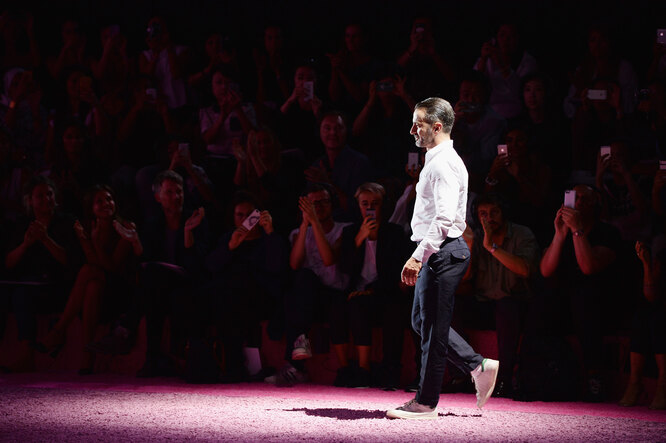 Марк Джейкобс на показе в рамках Mercedes-Benz Fashion Week в Нью-Йорке, 2015 год