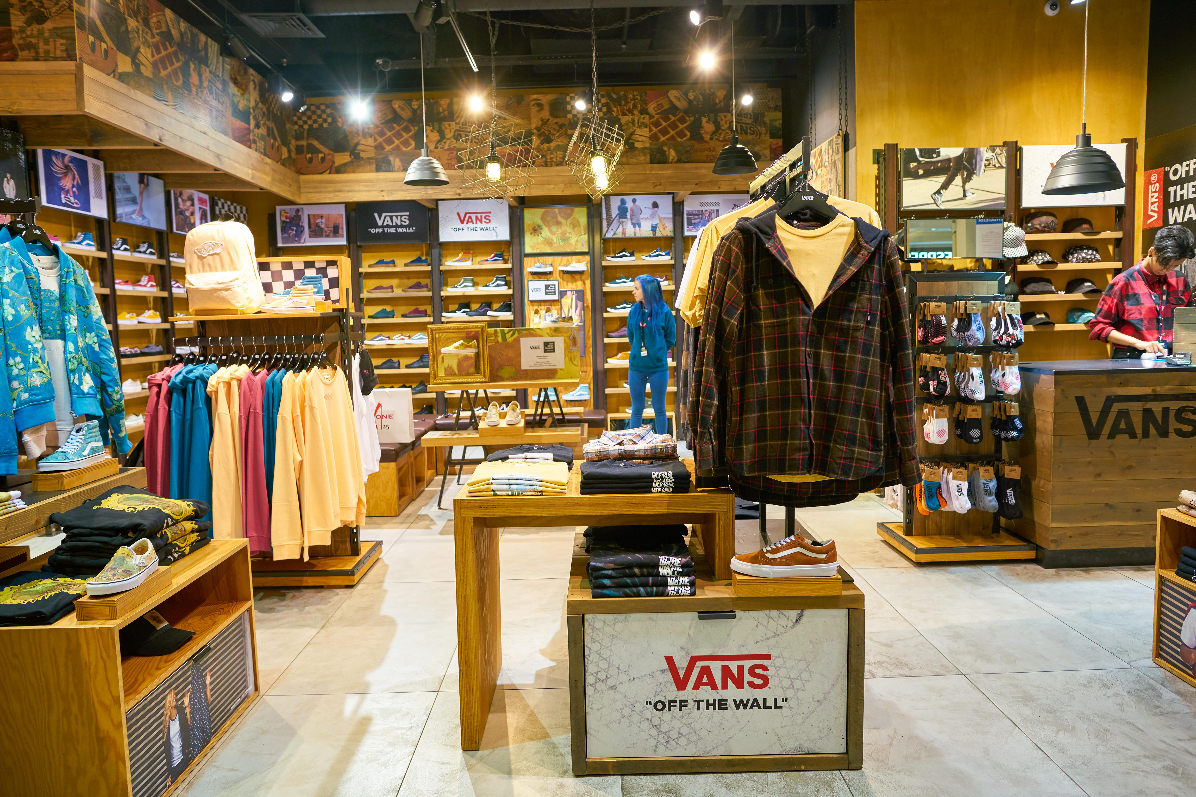 Butik vans hotsell