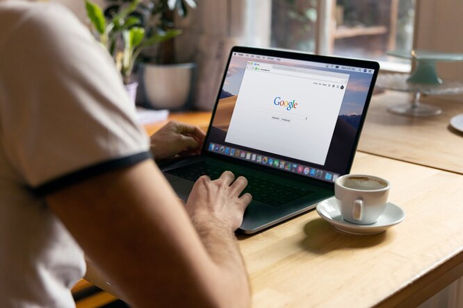 Суд запретил Google и «Яндексу» показывать в поисковой выдаче словосочетание «умное голосование»