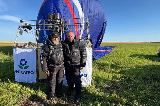 Федор Конюхов побил мировой рекорд по высоте полета на тепловом аэростате Федор Конюхов побил мировой рекорд по высоте полета на тепловом аэростате