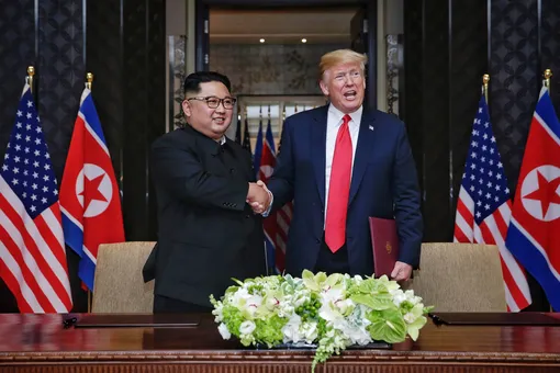 Дональд Трамп и Ким Чен Ын встретятся во второй раз в феврале