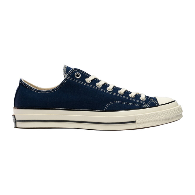 Tenisky Converse, 12 300 RUB.