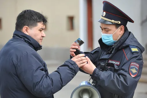 Коронавирус к 16 апреля: число заболевших превысило 2 миллиона, Германия смягчает карантин, Трамп готов помочь России с аппаратами ИВЛ