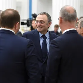 Forbes опубликовал топ-10 самых разбогатевших в этом году российских миллиардеров. Рейтинг возглавил Сулейман Керимов Forbes опубликовал топ-10 самых разбогатевших в этом году российских миллиардеров. Рейтинг возглавил Сулейман Керимов