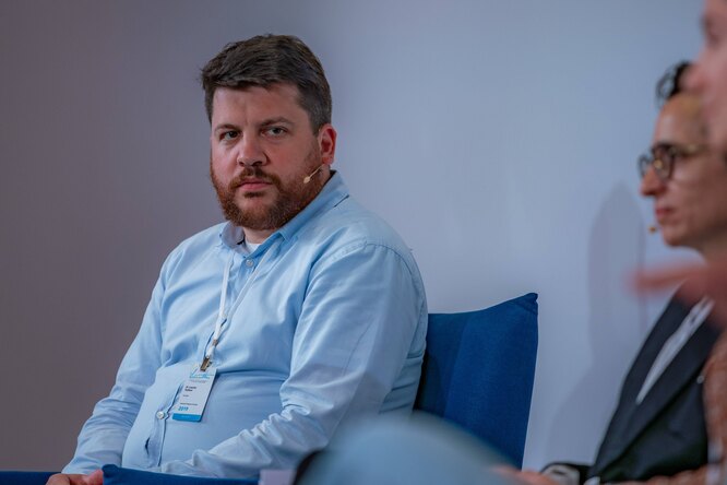 «Работать в таких условиях невозможно». Леонид Волков объявил о роспуске сети региональных штабов Навального «Работать в таких условиях невозможно». Леонид Волков объявил о роспуске сети региональных штабов Навального