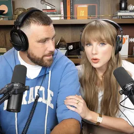 «Парасоциальный» стало словом года 2025 года по версии Кембриджского словаря