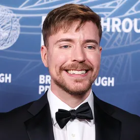 MrBeast выпустит остросюжетный роман с соавторстве с автором бестселлеров Джеймсом Паттерсоном