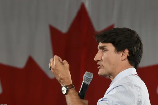 СМИ публиковали видео с премьером Канады с темным гримом на лице. Запись была сделана в 1990-х