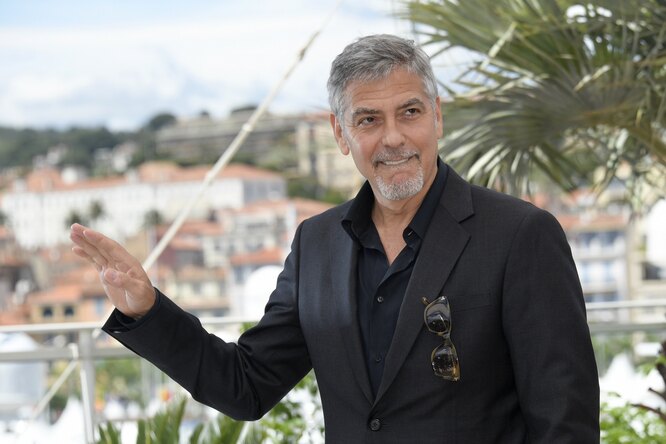 Джордж Клуни, Скарлетт Йоханссон, Бен Аффлек и другие голливудские звезды потребовали от Гильдии актеров США быстрее прекратить забастовку